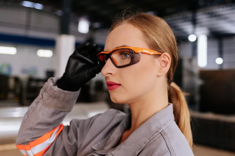 óculos de proteção para lentes corretivas